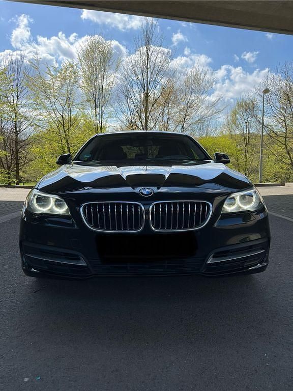 Gebraucht BMW 520 Efficient Dynamics 184 PS (135 kW) 2014 Schwarz Limousine
