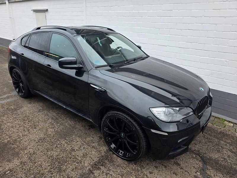 Schwarz Gebraucht 2009 BMW X6 M Performance SUV | 11.150 € - Bild 1/4