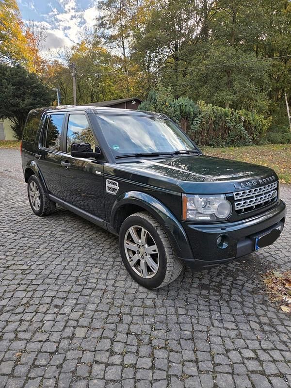 Grün Gebraucht 2012 Land Rover Discovery 4 SUV | 8.999 € (Superpreis) - Bild 1/4