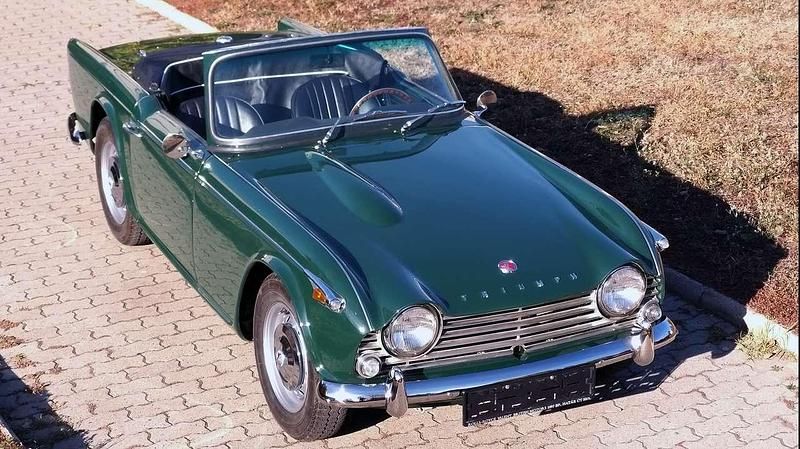 Gebraucht Triumph TR4 110 PS (80 kW) 1965 Grün Cabrio