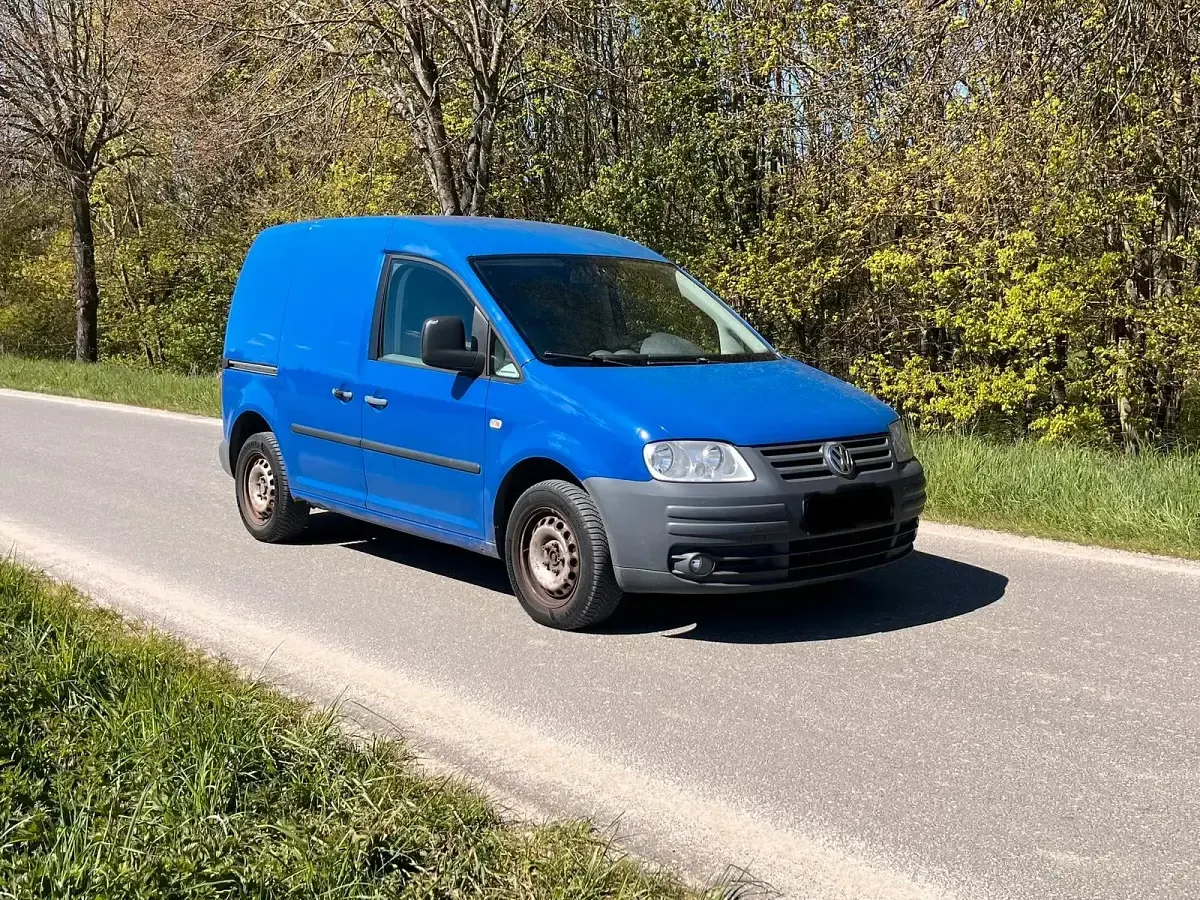 Second-hand VW Caddy 105 CP (77 kW) 2007 Albastru Monovolum