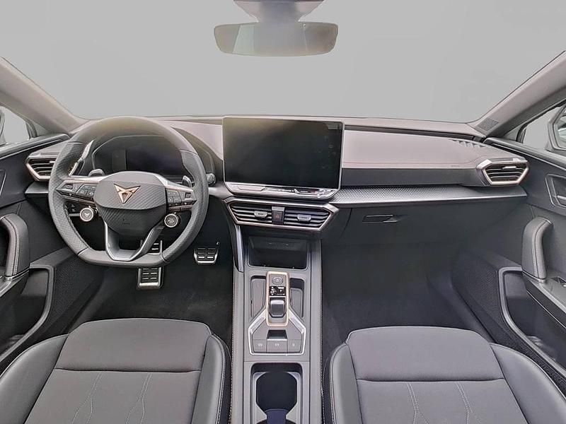 Usata Cupra Leon 150 CV (110 kW) 2025 Bianco Berlina