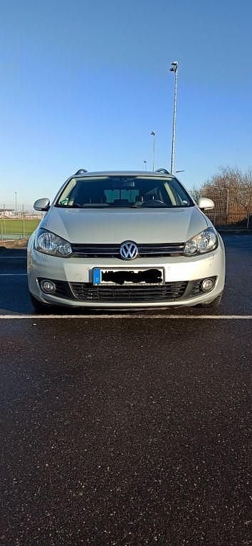 Gebraucht VW Golf VI Comfortline 122 PS (89 kW) 2012 Silber Kleinwagen