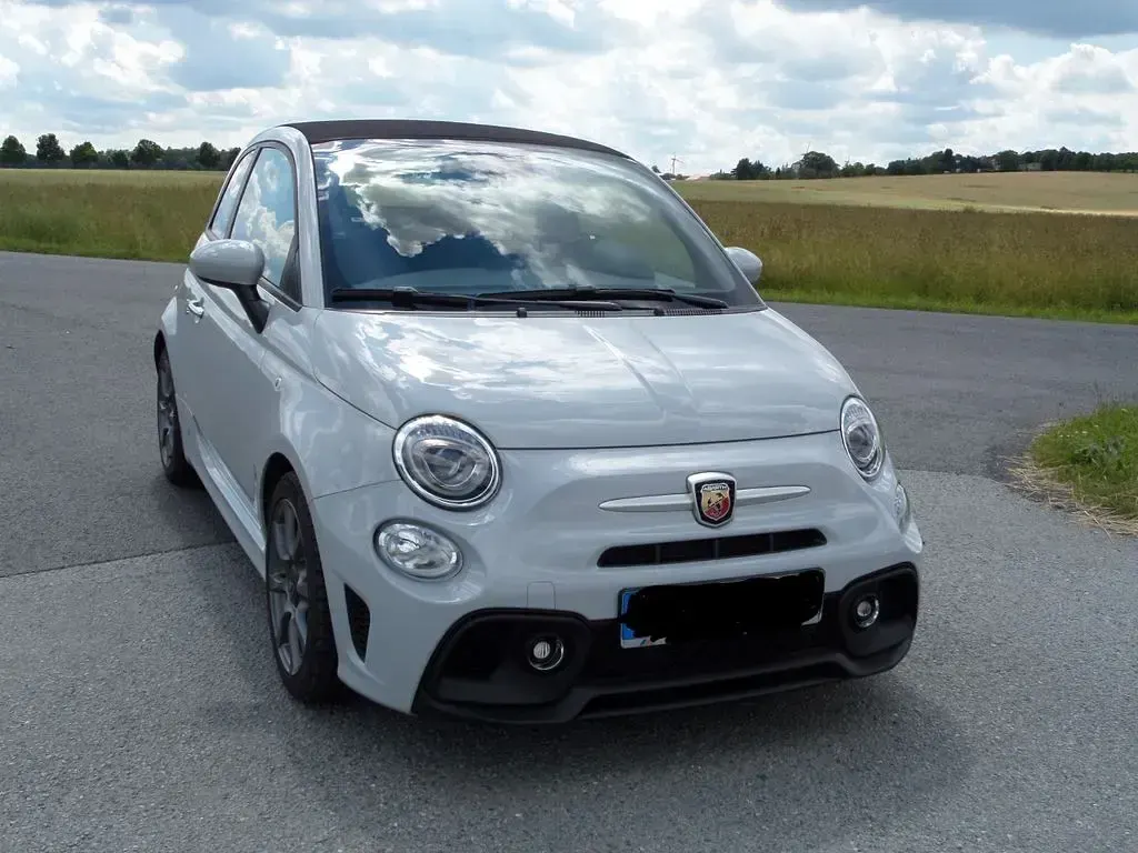 Gebraucht Abarth 595C 165 PS (121 kW) 2023 Grau Cabrio