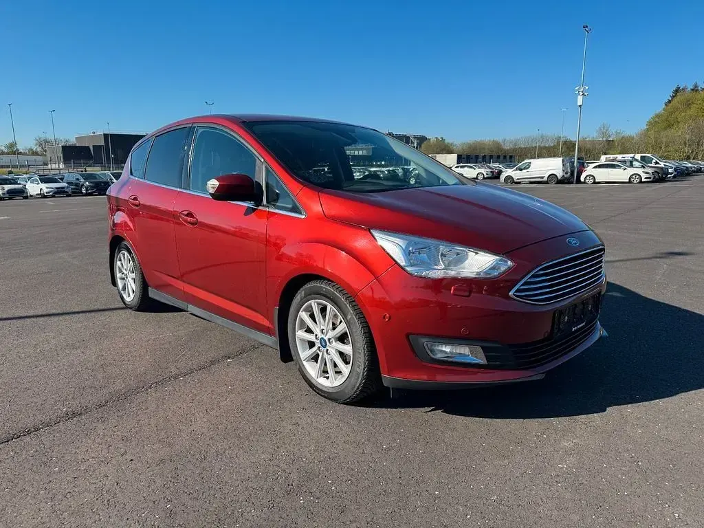 Gebraucht Ford C-MAX Titanium 150 PS (110 kW) 2017 Rot Van / Kleinbus
