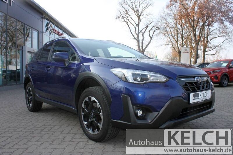 Sapphire blue pearl (metallic) Gebraucht 2023 Subaru XV Exclusive+ SUV | 23.490 € (Guter Preis) - Bild 1/4