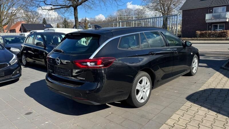 Gebraucht Opel Insignia Edition 136 PS (100 kW) 2018 Schwarz Kombi