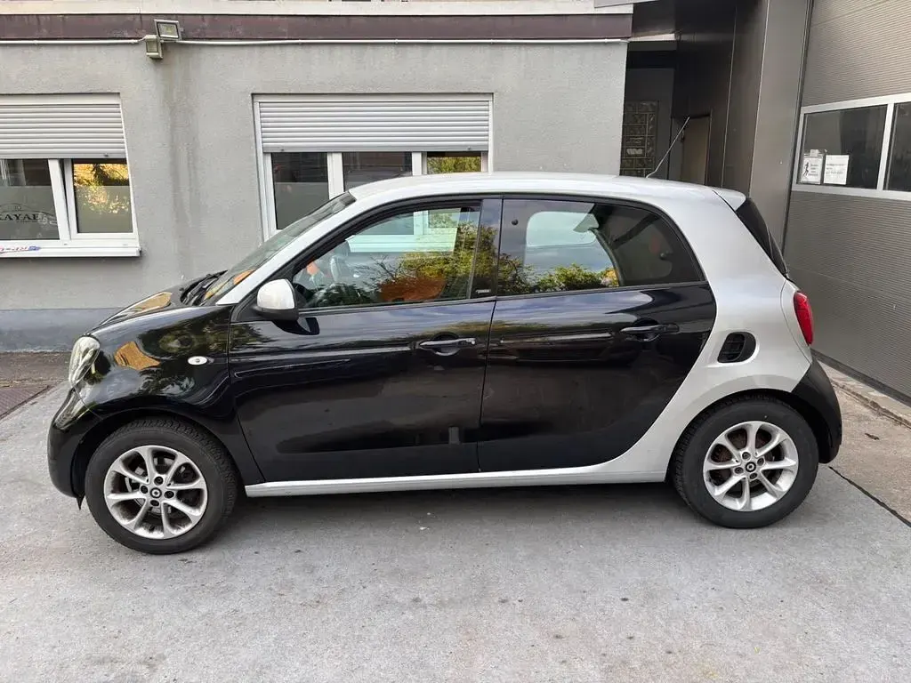 Gebraucht Smart ForFour 71 PS (52 kW) 2015 Silber Kleinwagen