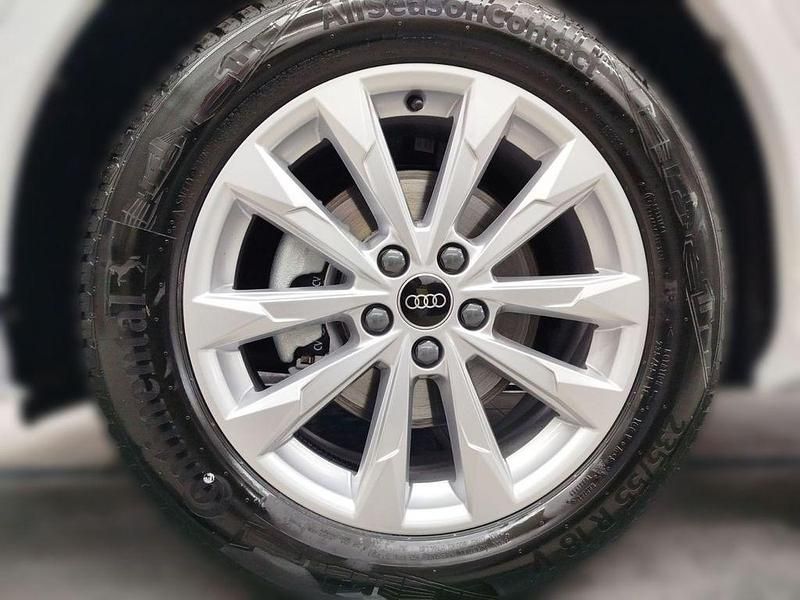 Gebraucht Audi Q3 Ambiente 150 PS (110 kW) 2025 Gletscherweiß metallic SUV