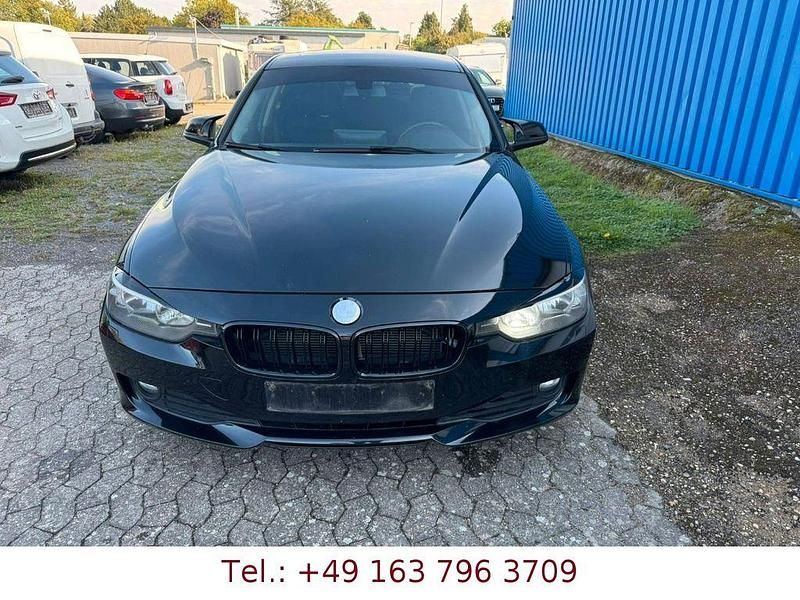 Schwarz Gebraucht 2014 BMW 316 Kombi | 6.499 € (Guter Preis) - Bild 1/4