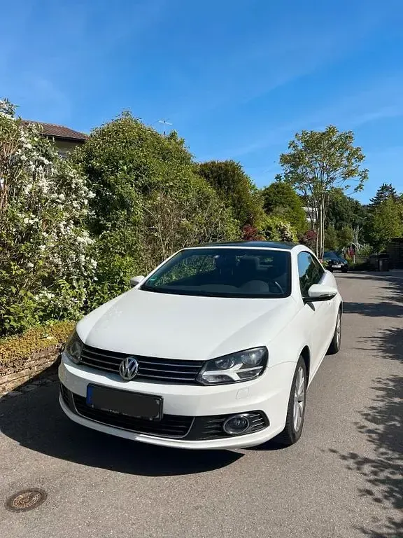 Używany VW Eos 122 KM (89 kW) 2013 Biały Kabriolet