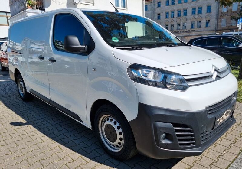 Weiß Gebraucht 2020 Citroën Jumpy Van / Kleinbus | 18.298 € (Guter Preis) - Bild 1/4