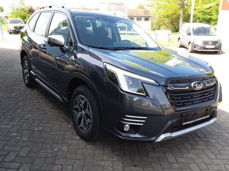Gebraucht Subaru Forester Comfort 150 PS (110 kW) 2024 Grau SUV