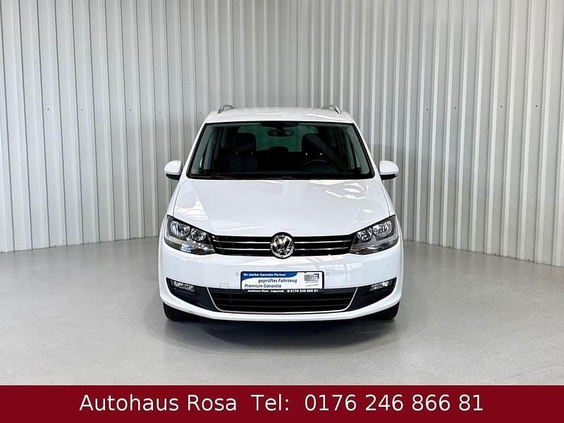 Gebraucht VW Sharan Allstar 150 PS (110 kW) 2016 Weiß Van / Kleinbus
