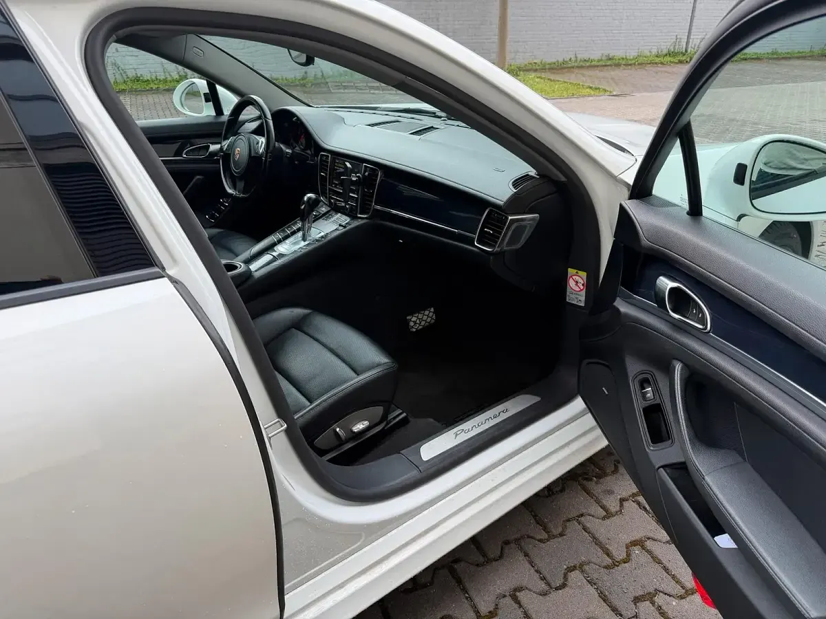 Gebraucht Porsche Panamera 2013 Weiß Kleinwagen