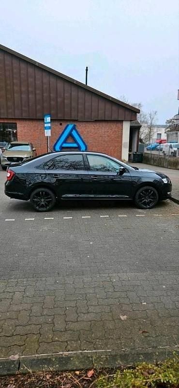 Gebraucht Skoda Rapid Ambition 95 PS (69 kW) 2019 Schwarz Kleinwagen