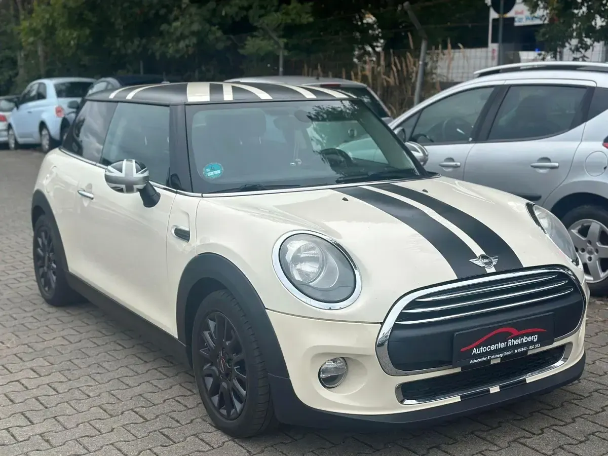 Usata Mini ONE 102 CV (75 kW) 2014 Bianco Utilitaria