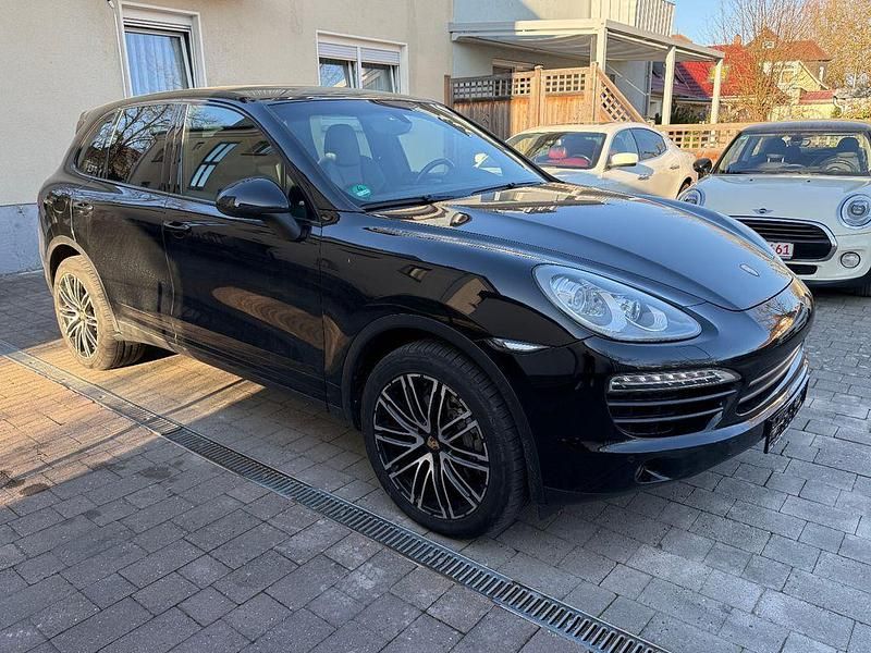 Gebraucht Porsche Cayenne 245 PS (180 kW) 2012 Schwarz SUV