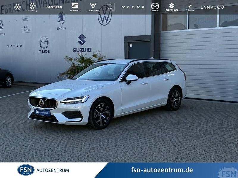 Weiß Gebraucht 2024 Volvo V60 Core Kombi | 36.990 € (Guter Preis) - Bild 1/4