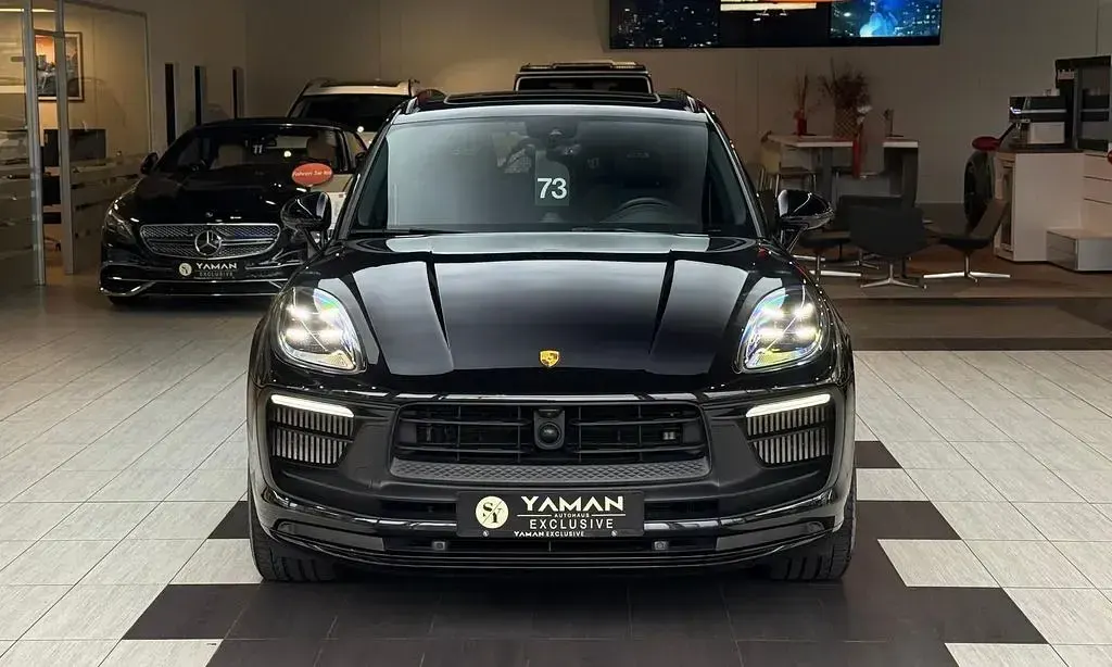 Gebraucht Porsche Macan 441 PS (324 kW) 2023 Schwarz SUV