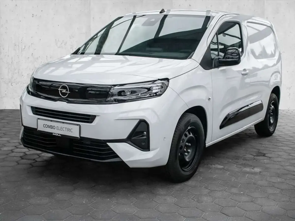 Gebraucht Opel Combo-e Life 100 kW (136 PS) 2025 Kaolin weiss Van / Kleinbus
