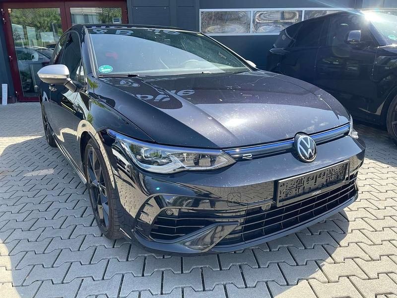 Schwarz Gebraucht 2021 VW Golf VIII R Limousine | 33.500 € (Fairer Preis) - Bild 1/4
