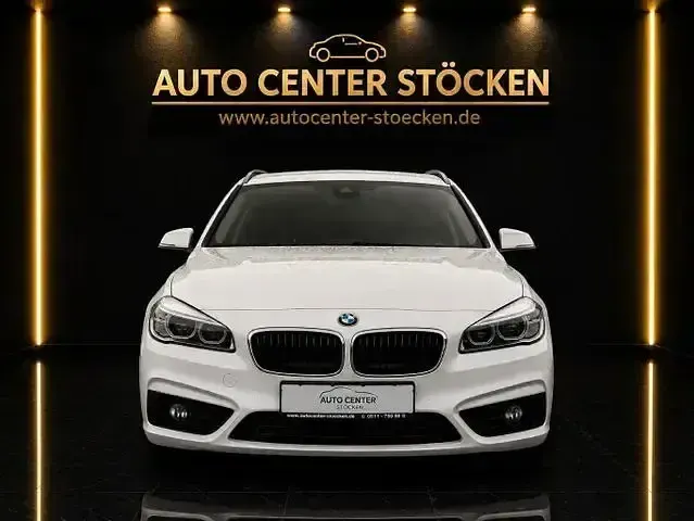 Gebraucht BMW 225 Active Tourer Advantage 136 PS (100 kW) 2017 Weiß Van / Kleinbus