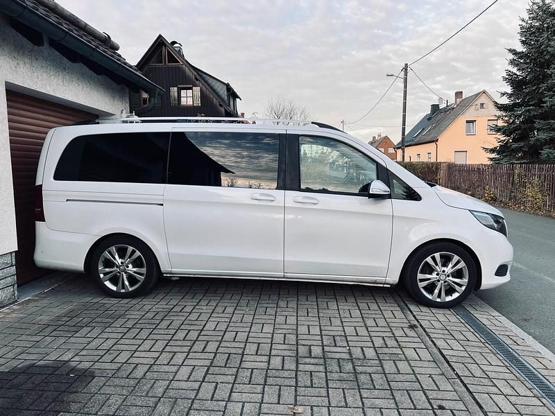 Gebraucht Mercedes V250 190 PS (139 kW) 2015 Van / Kleinbus
