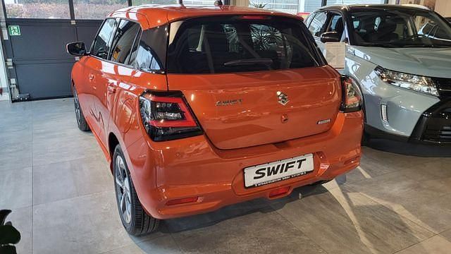 Gebraucht Suzuki Swift Comfort+ 83 PS (61 kW) 2026 Orange Kleinwagen