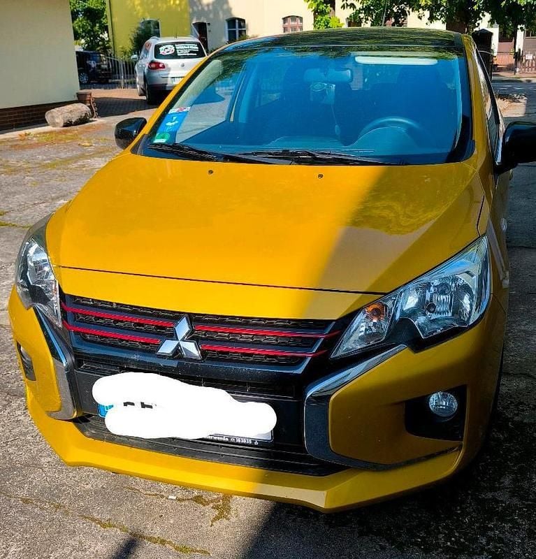 Gelb Gebraucht 2025 Mitsubishi Space Star Select Kleinwagen | 15.999 € (Fairer Preis) - Bild 1/4
