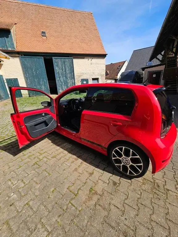 Second-hand VW up! GTI 116 CP (85 kW) 2021 Roșu Hatchback