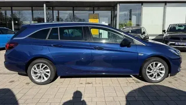 Gebraucht Opel Astra Elegance 131 PS (96 kW) 2021 Blau Kombi