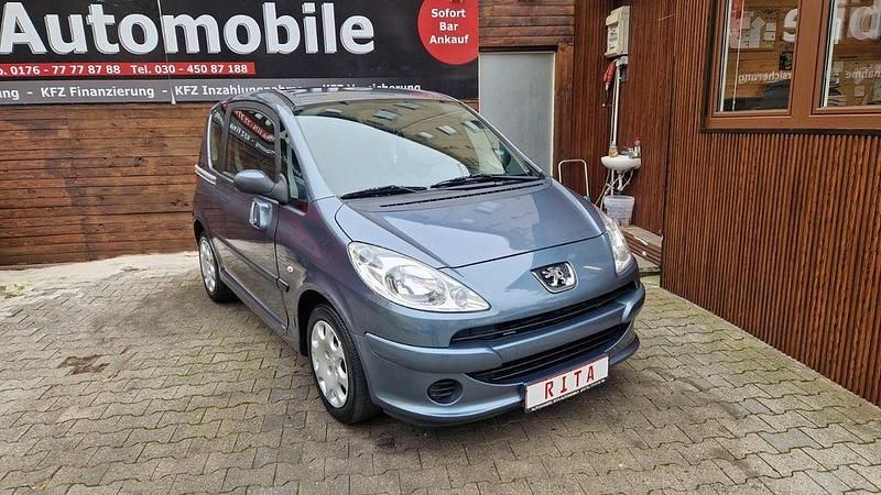 Grau Gebraucht 2008 Peugeot 1007 Kleinwagen | 1.980 € (Guter Preis) - Bild 1/4