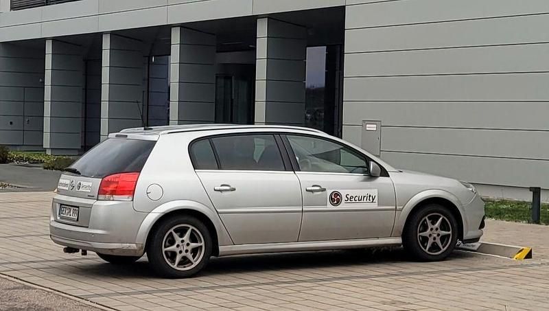 Gebraucht Opel Signum Cosmo 155 PS (114 kW) 2006 Kleinwagen