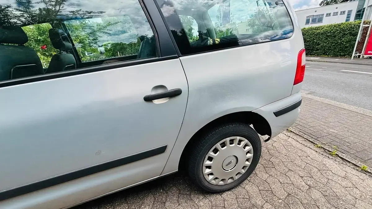 Gebraucht Ford Galaxy 145 PS (106 kW) 2001 Silber Van / Kleinbus