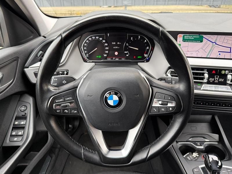 Gebraucht BMW 118 Shadowline 150 PS (110 kW) 2021 Silber Kleinwagen