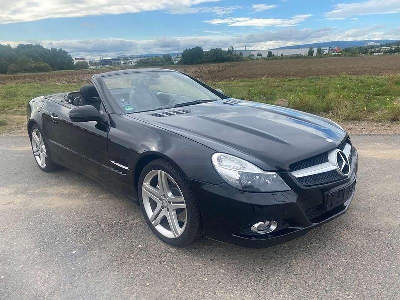 Brillinatschwarz Gebraucht 2010 Mercedes SL350 Cabrio | 25.999 € (Fairer Preis) - Bild 1/4