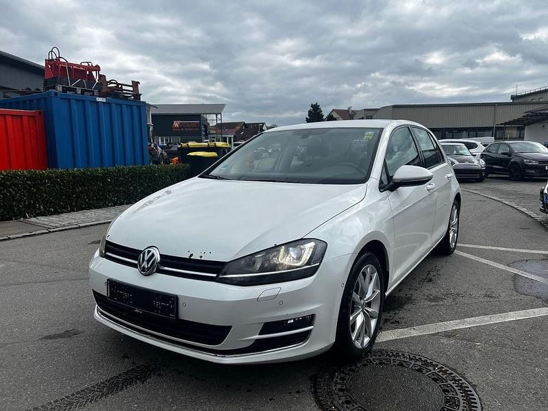 Gebraucht VW Golf VII Highline 150 PS (110 kW) 2012 Weiß Limousine