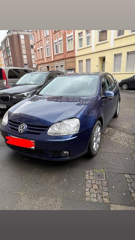 Blau Gebraucht 2006 VW Golf V Limousine | 2.650 € - Bild 1/4