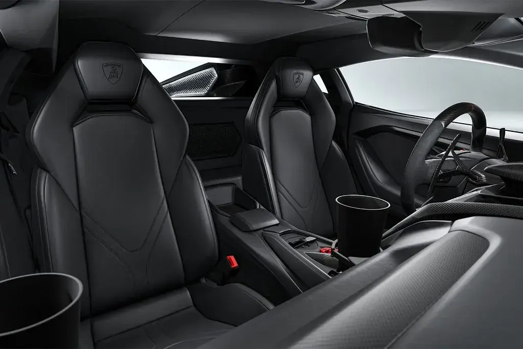 Usata Lamborghini Revuelto 2025 Nero Coupé