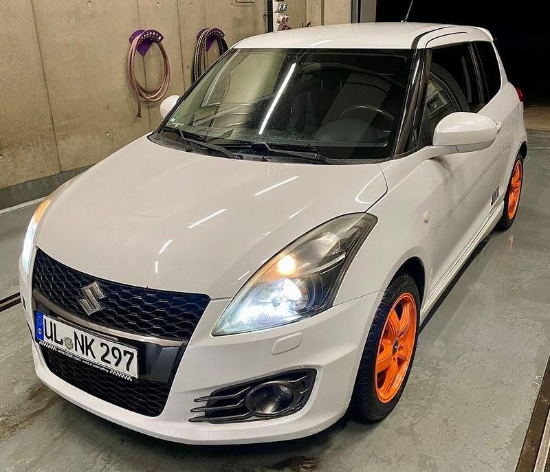 Gebraucht Suzuki Swift Sport 136 PS (100 kW) 2012 Weiß Kleinwagen