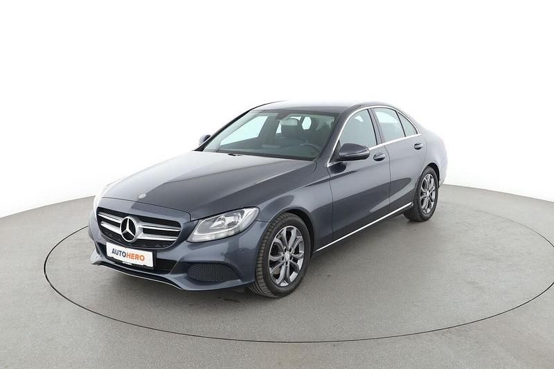 Grau Gebraucht 2016 Mercedes C200 Avantgarde Limousine | 20.210 € (Fairer Preis) - Bild 1/3