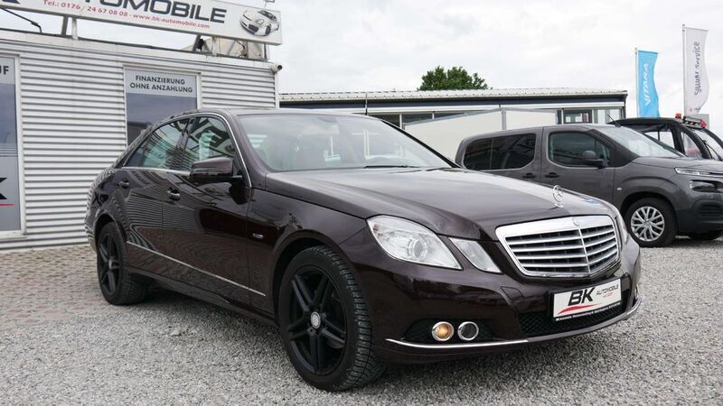 Cupritbraun Gebraucht 2011 Mercedes E220 Limousine | 11.990 € (Guter Preis) - Bild 1/4