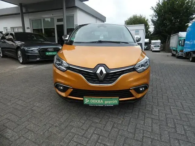 Gebraucht Renault Scénic IV Bose Edition 160 PS (117 kW) 2016 Orange Van / Kleinbus