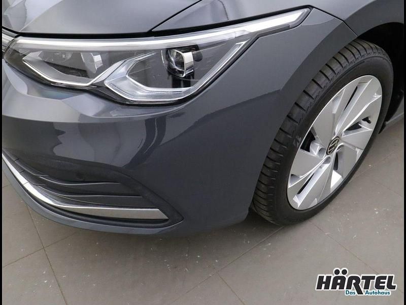 Gebraucht VW Golf VII Style 150 PS (110 kW) 2021 Grau Kombi