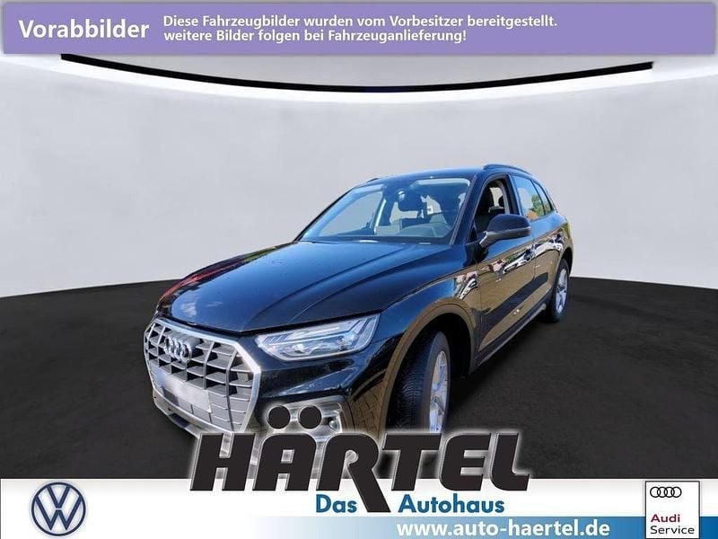 Brillantschwarz (black), solid Gebraucht 2023 Audi Q5 Business SUV | 40.900 € (Superpreis) - Bild 1/4