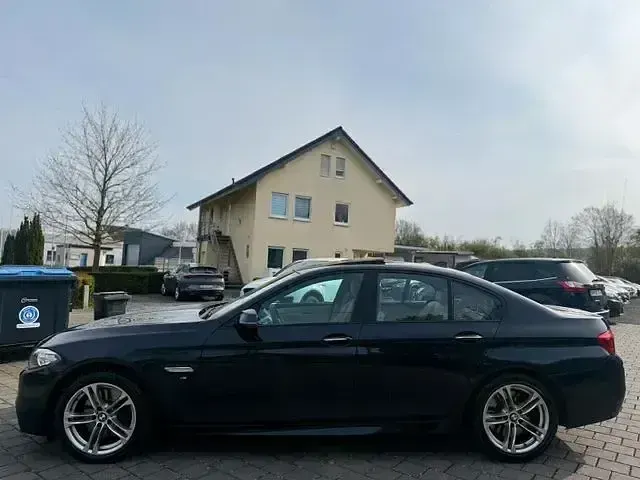 Gebraucht BMW 535 M Sport 313 PS (230 kW) 2015 Carbonschwarz Limousine