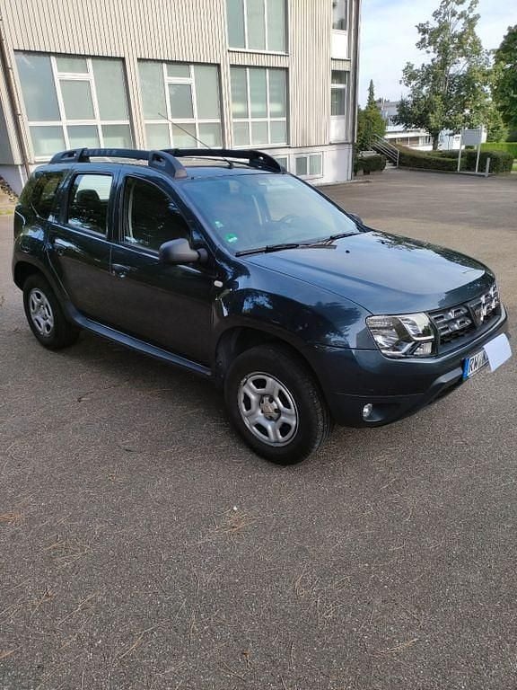 Grau Gebraucht 2018 Dacia Duster SUV | 8.200 € (Superpreis) - Bild 1/4