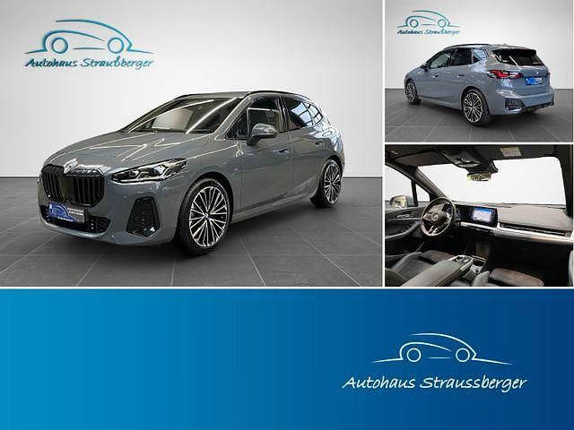 Grau Gebraucht 2023 BMW 218 Active Tourer M Sport Van / Kleinbus | 27.190 € (Guter Preis) - Bild 1/4