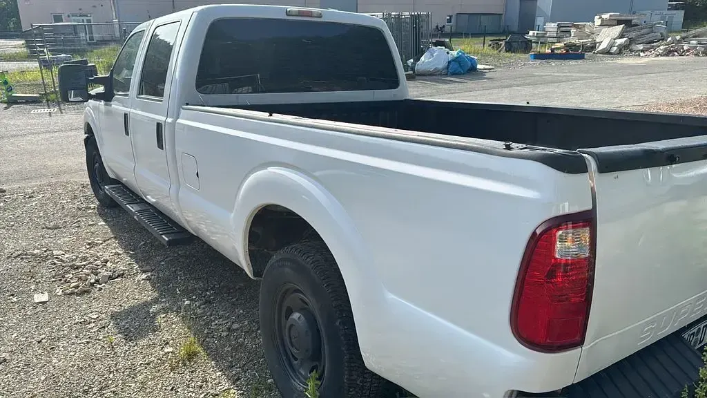 Gebraucht Ford F250 390 PS (286 kW) 2012 Weiß Pickup